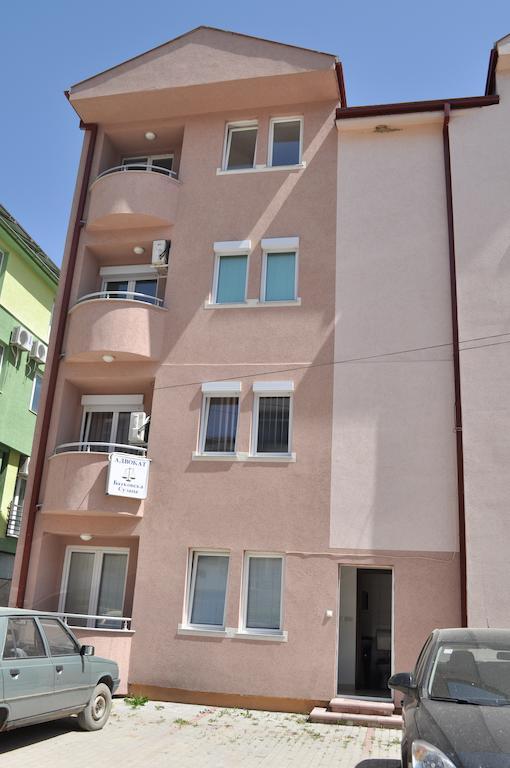 Sadi Apartments Ohrid Rum bild