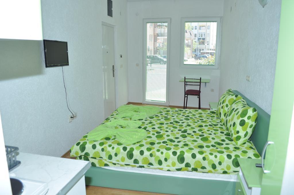 Sadi Apartments Ohrid Rum bild